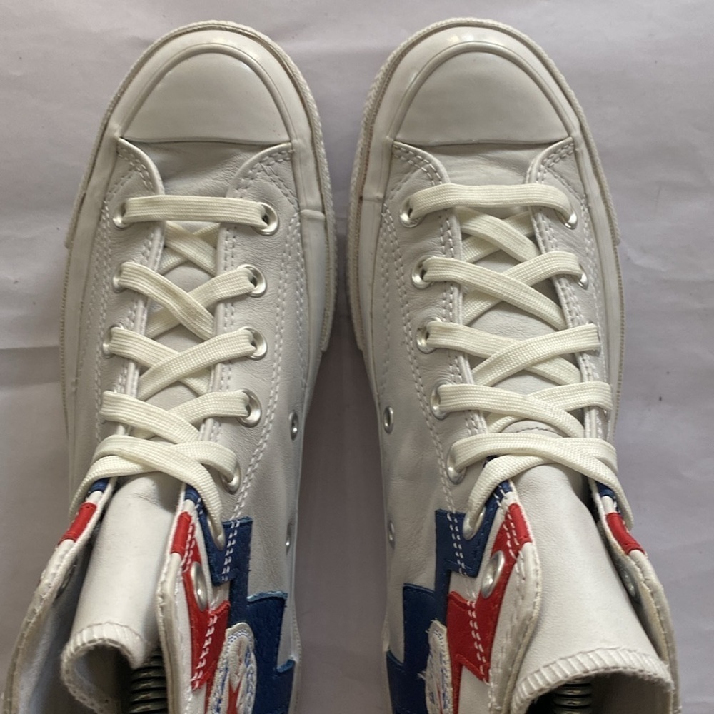 Converse Women’s White High-Top Leather Sneakers Size 7.5